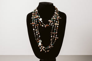 CHUNKY BEADED NECKLACE